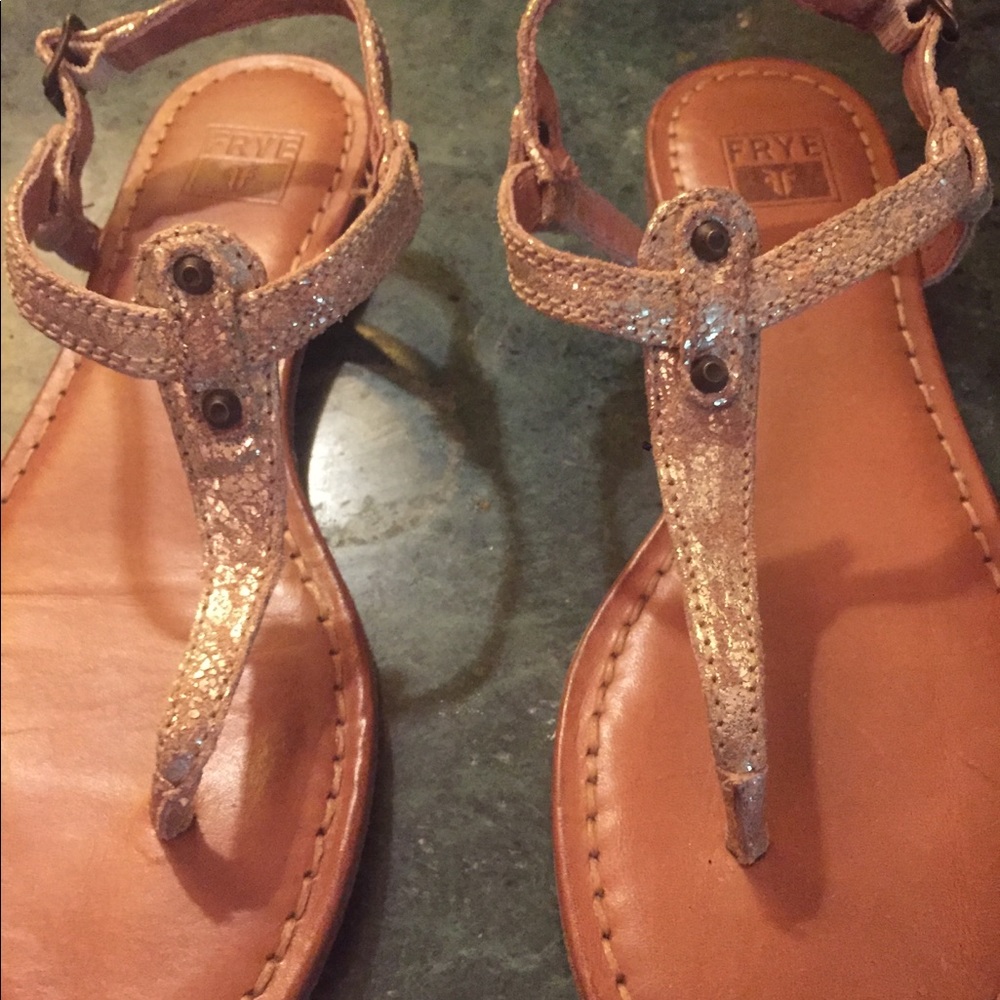 Gorgeous leather Frye Sandals